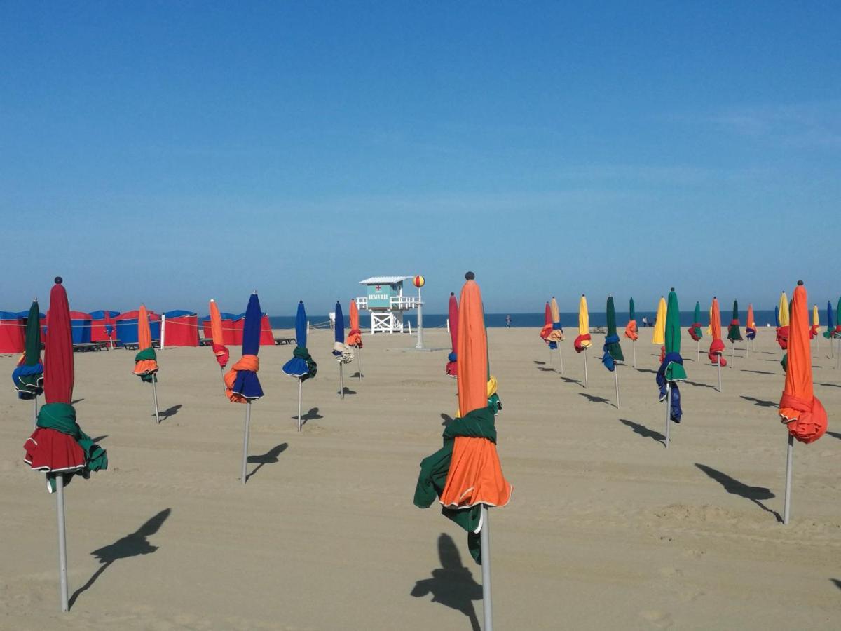 La Glycine Hypercentre Et Tout Confort Deauville Exterior foto